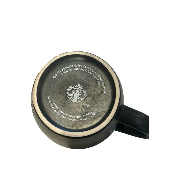 Starbucks 2011 Coffee Mug Barrel Matte Black White Etched Mermaid Siren Logo - Picture 5 of 5